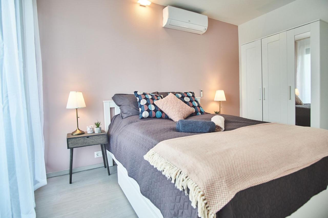 Catamaran Apartments - Hostaid Siofok Dış mekan fotoğraf