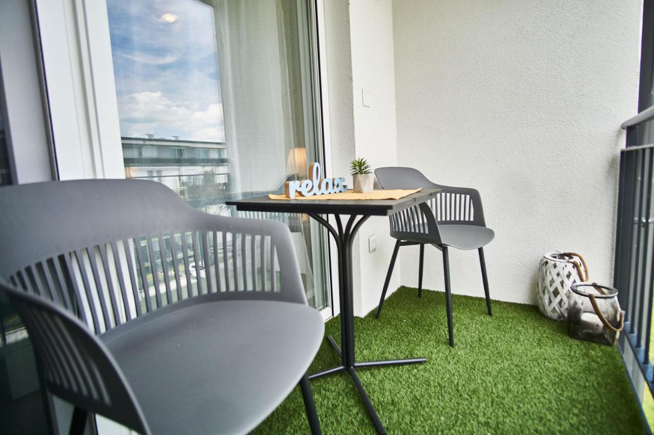 Catamaran Apartments - Hostaid Siofok Dış mekan fotoğraf