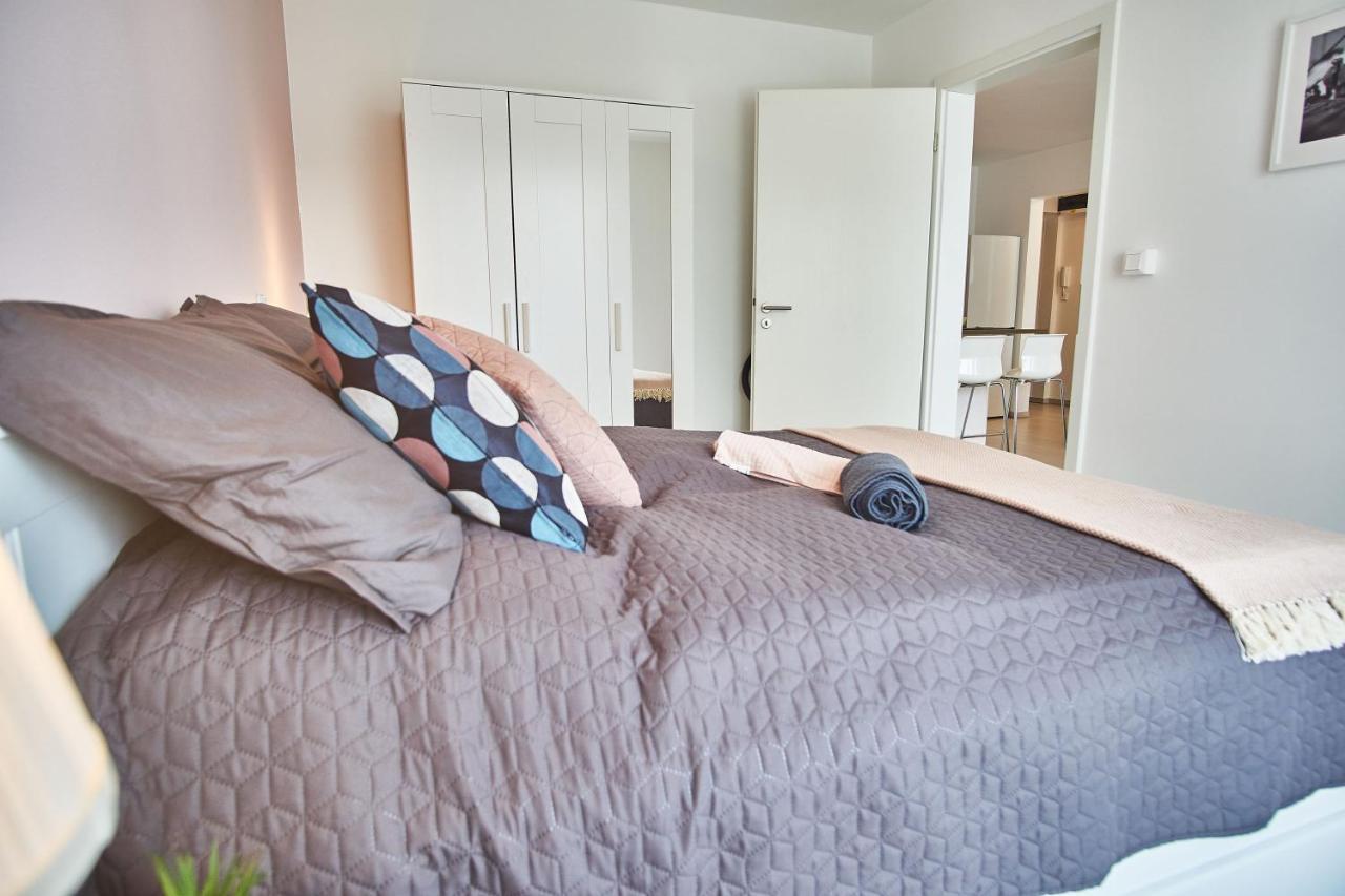 Catamaran Apartments - Hostaid Siofok Dış mekan fotoğraf